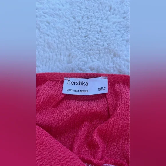 Bershka Vibrant Red Textured Garment - Picture 4 of 4